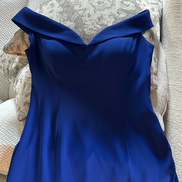 Size 12 Royal Blue Evening dress.  Cleaned.  Worn once.  Paid $850 - Picture 1 of 5